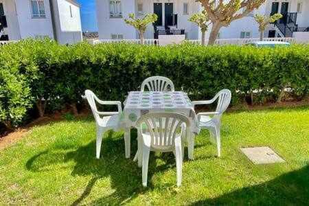 Mestral Apto En Planta Baja Con Piscina Arenal d'en Castell Ngoại thất bức ảnh