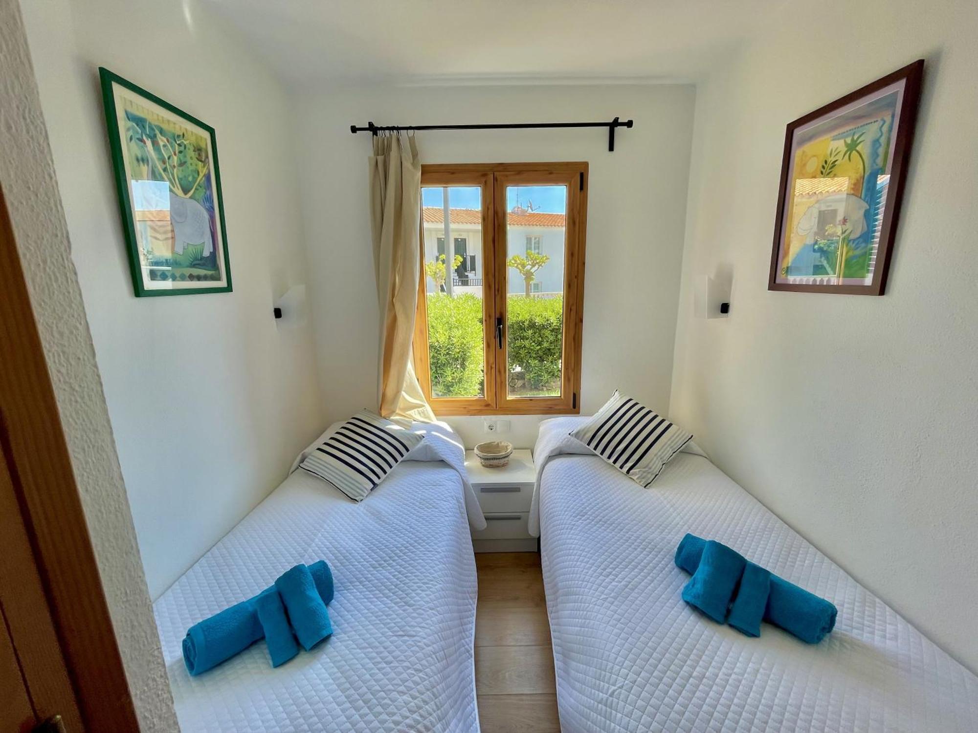 Mestral Apto En Planta Baja Con Piscina Arenal d'en Castell Ngoại thất bức ảnh